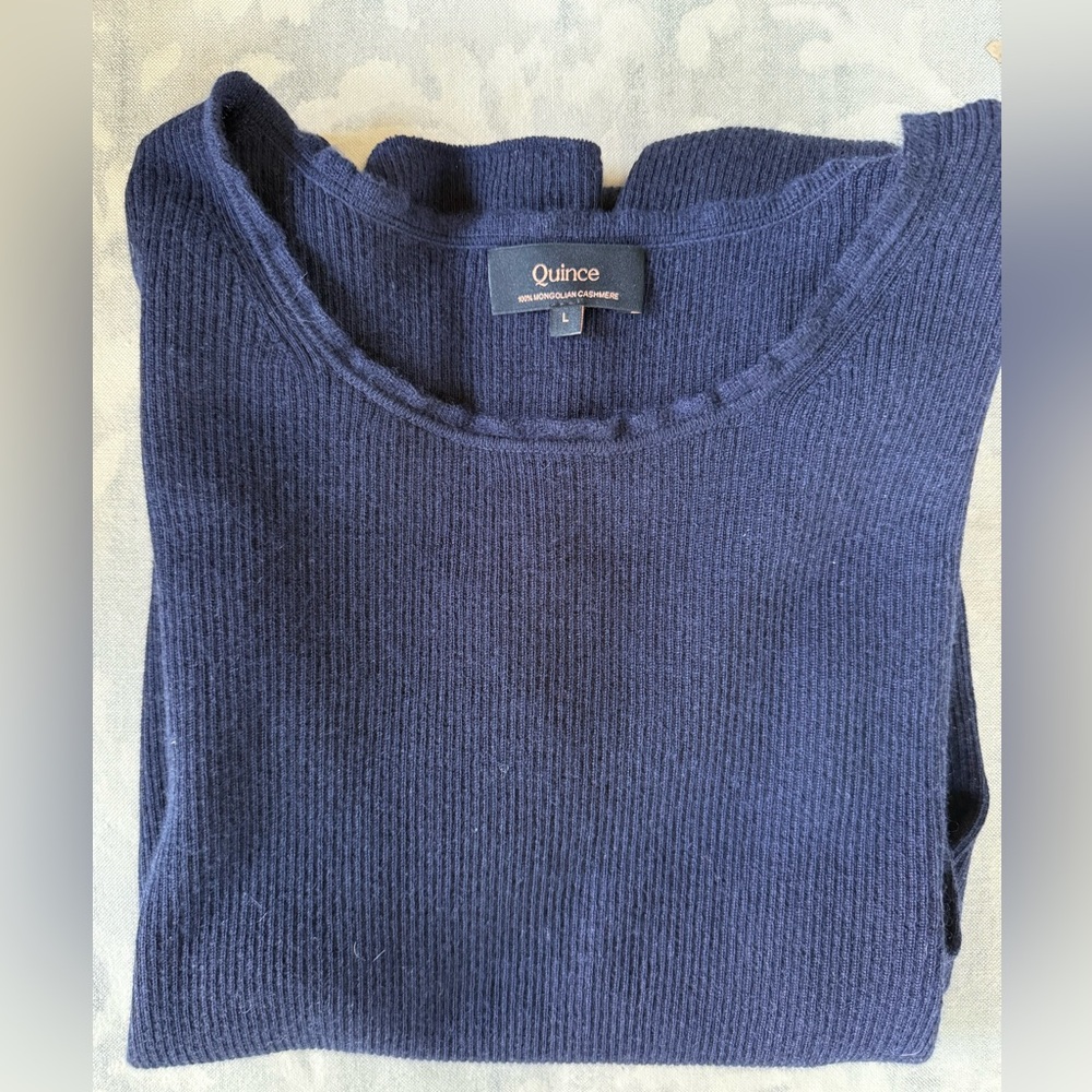 Quince Deep Blue ribbed 100% Mongolian Cashmere lightweight crewneck sweater